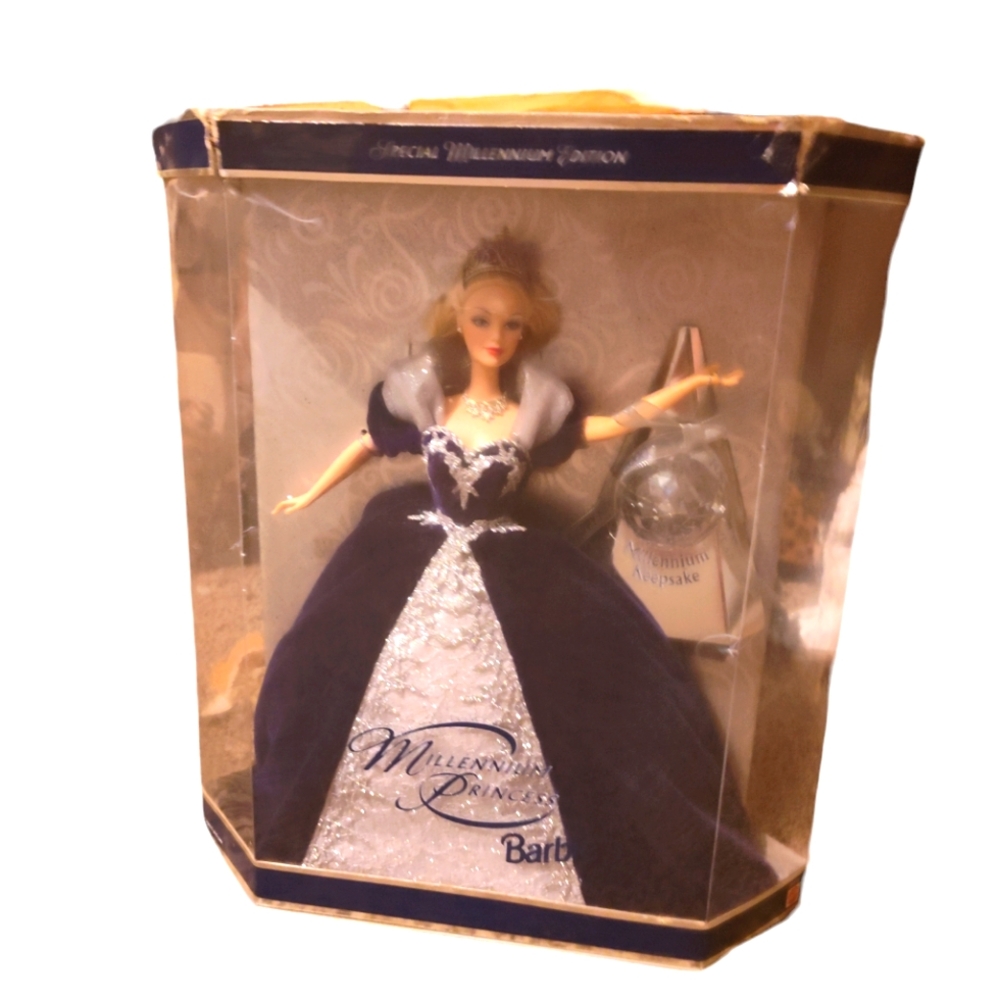 NIB Rare Vintage Millennium Princess (2000) Barbie Doll